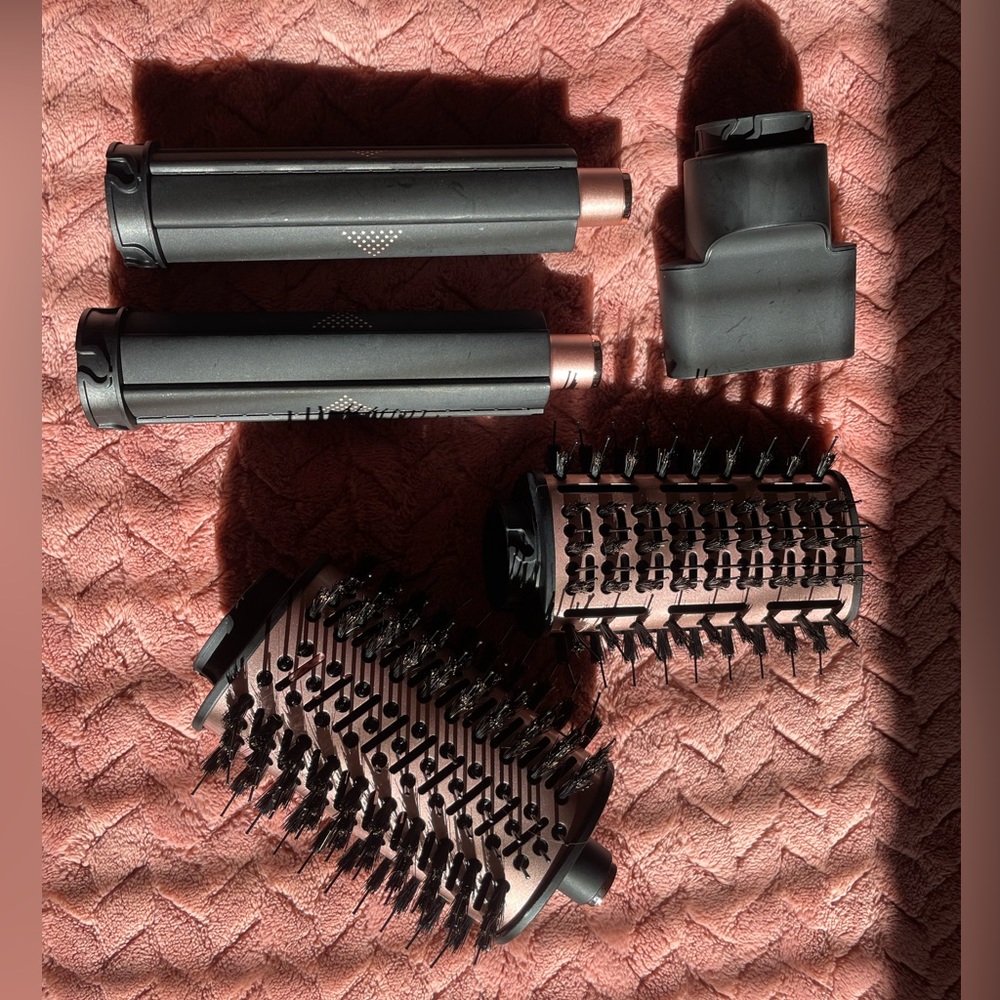 Shark Flexstyle Black Attachment Bundle W/ Out Box.
